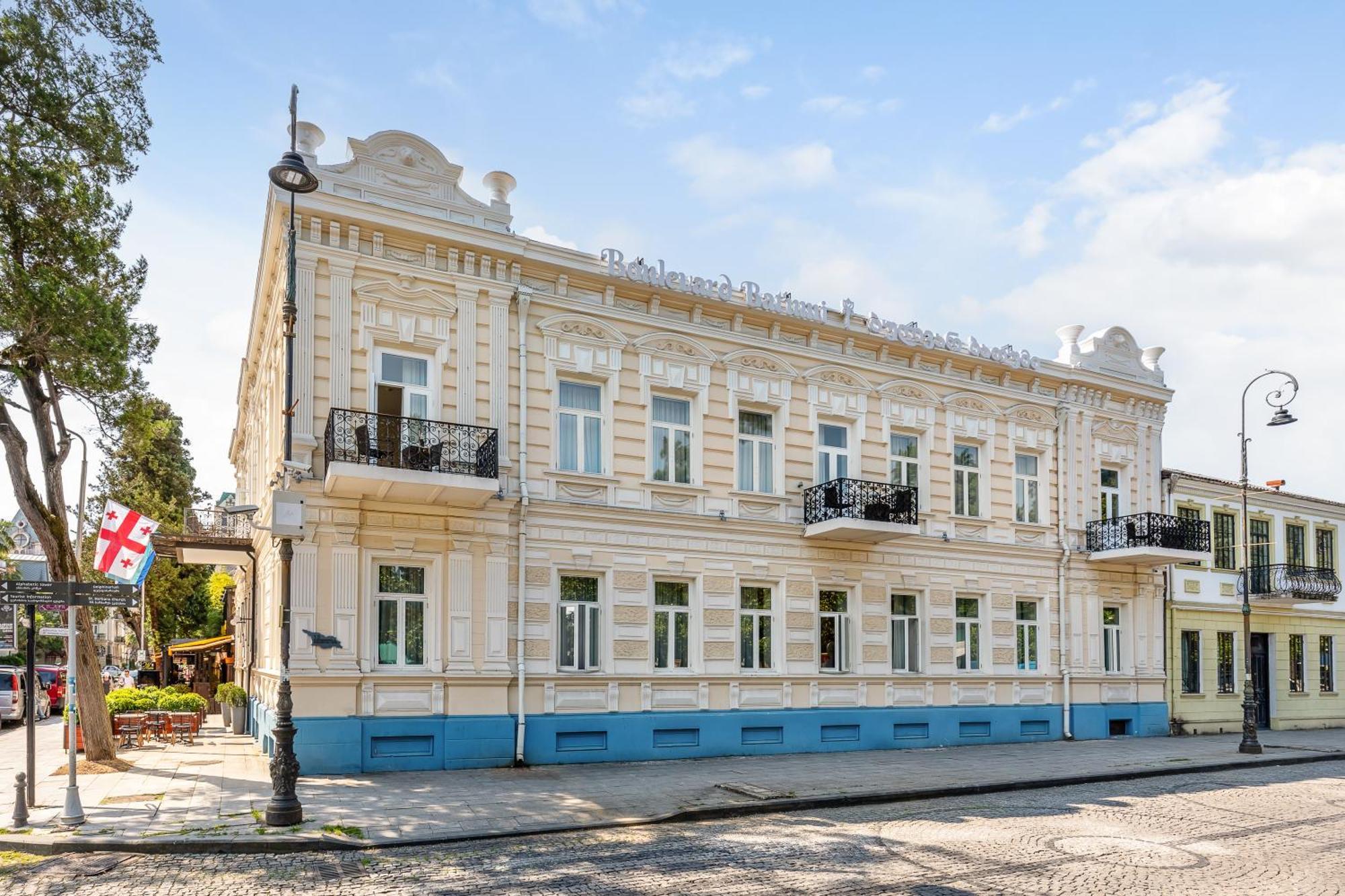 Boulevard Hotel Μπατούμι Εξωτερικό φωτογραφία
